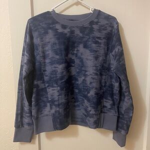 Athleta farallon cropped crewneck size medium navy